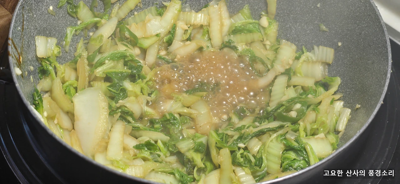 img.png?credential=yqXZFxpELC7KVnFOS48ylbz2pIh7yKj8&expires=1767193199&allow_ip=&allow_referer=&signature=P8sICFfAMcp9tQwP%2BxbbM5ROHeE%3D