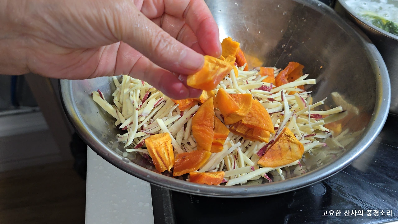 img.png?credential=yqXZFxpELC7KVnFOS48ylbz2pIh7yKj8&expires=1764514799&allow_ip=&allow_referer=&signature=lK0%2F1gG%2Fw4SIGp%2FFw2UsK33AnGo%3D