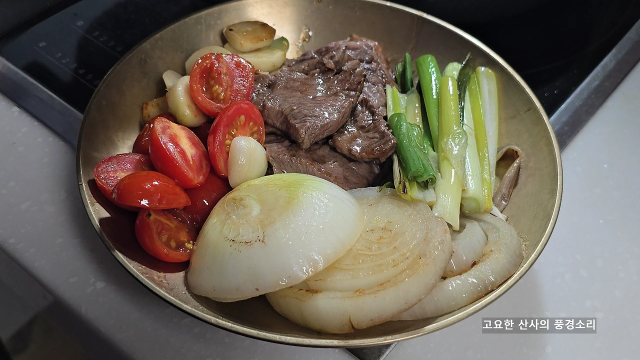 img.png?credential=yqXZFxpELC7KVnFOS48ylbz2pIh7yKj8&expires=1767193199&allow_ip=&allow_referer=&signature=ePbJYm%2BkecDk0fQA1%2BngDxBuf9o%3D