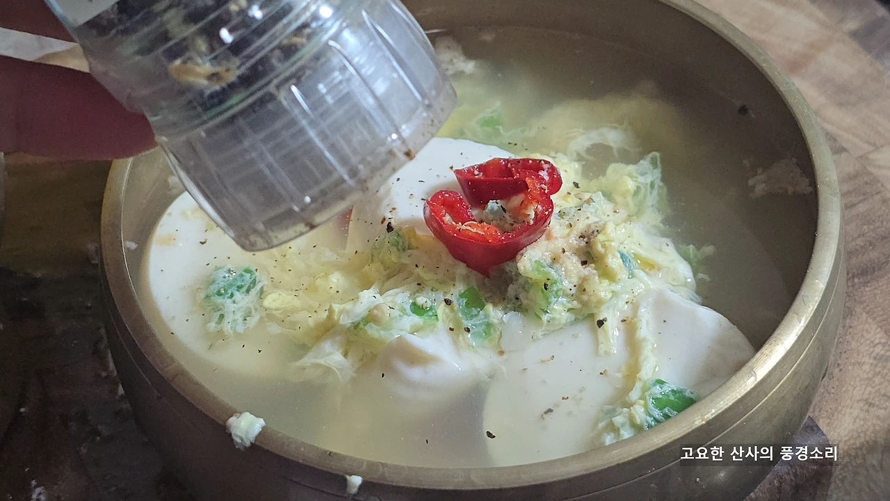 img.png?credential=yqXZFxpELC7KVnFOS48ylbz2pIh7yKj8&expires=1761922799&allow_ip=&allow_referer=&signature=3mBZPqEiEgOGImnSnzdGjJTR%2F3k%3D