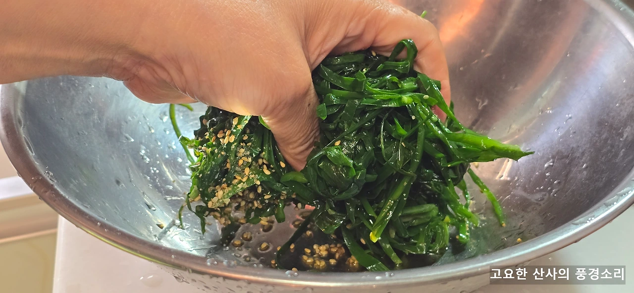 img.png?credential=yqXZFxpELC7KVnFOS48ylbz2pIh7yKj8&expires=1753973999&allow_ip=&allow_referer=&signature=hA%2BgGylDkcYi2WbeJA0M3rbYKbo%3D