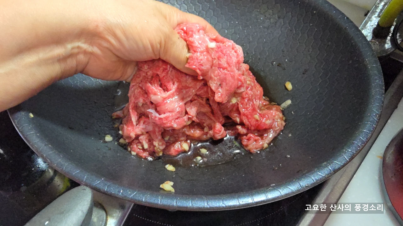 img.png?credential=yqXZFxpELC7KVnFOS48ylbz2pIh7yKj8&expires=1753973999&allow_ip=&allow_referer=&signature=WgnJtjcoPKvs%2BwKVh%2F%2B79YLX04Q%3D