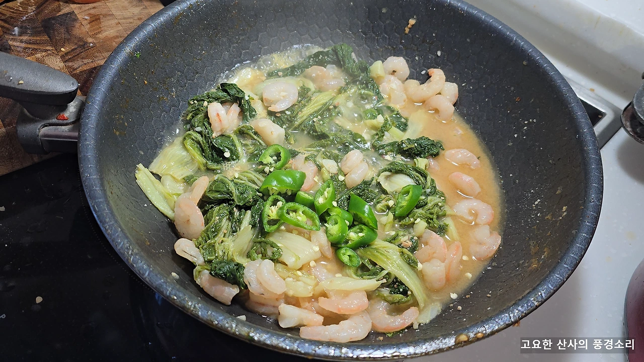 img.png?credential=yqXZFxpELC7KVnFOS48ylbz2pIh7yKj8&expires=1764514799&allow_ip=&allow_referer=&signature=KerjM%2B%2F8o21d0DtwxRv3z6TGVPI%3D