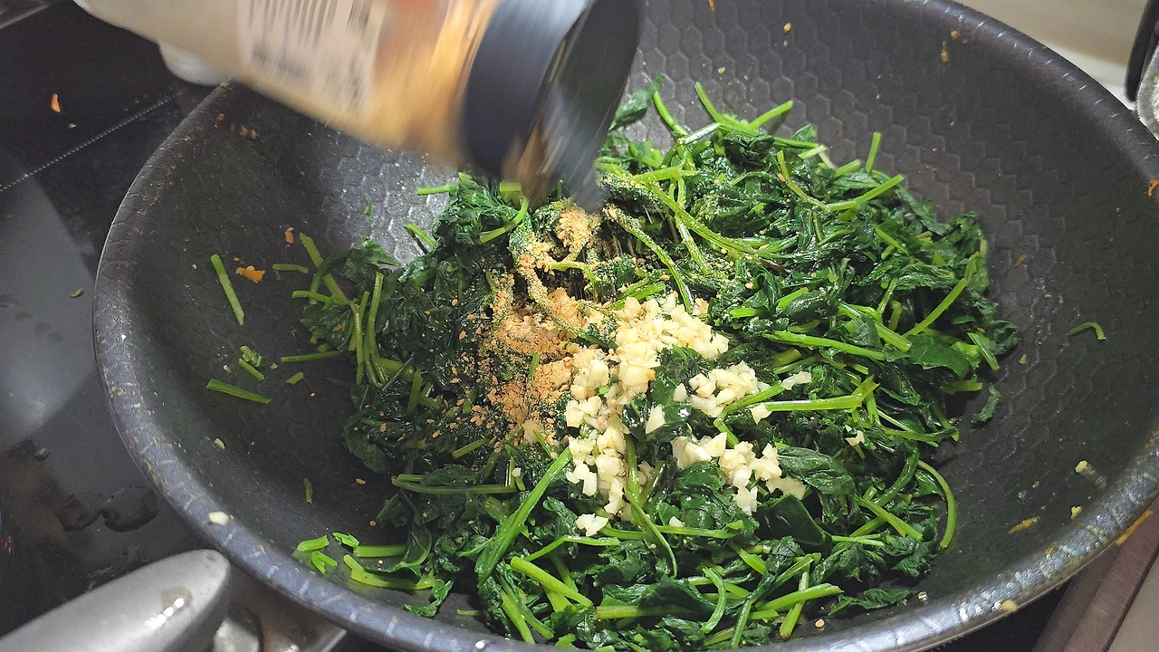 img.jpg?credential=yqXZFxpELC7KVnFOS48ylbz2pIh7yKj8&expires=1761922799&allow_ip=&allow_referer=&signature=%2F%2BHdq%2Fw17vmnnXLAn0WS8gEAh48%3D