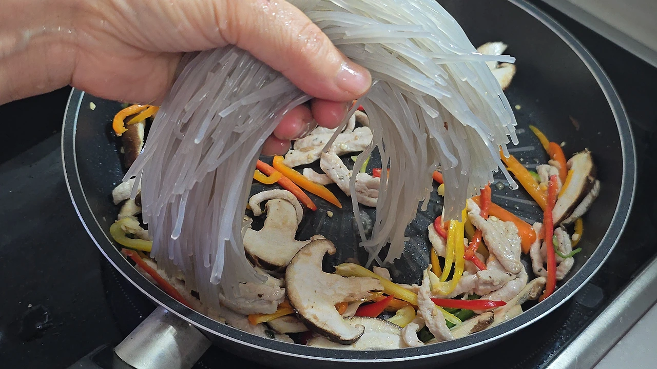 img.jpg?credential=yqXZFxpELC7KVnFOS48ylbz2pIh7yKj8&expires=1756652399&allow_ip=&allow_referer=&signature=DOYRY1qkLTCZK8QWWvz1Wdkn0VQ%3D