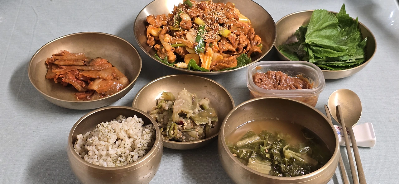 img.jpg?credential=yqXZFxpELC7KVnFOS48ylbz2pIh7yKj8&expires=1759244399&allow_ip=&allow_referer=&signature=LpW9fEM4Vbr9rD9fI04o00dvLz4%3D