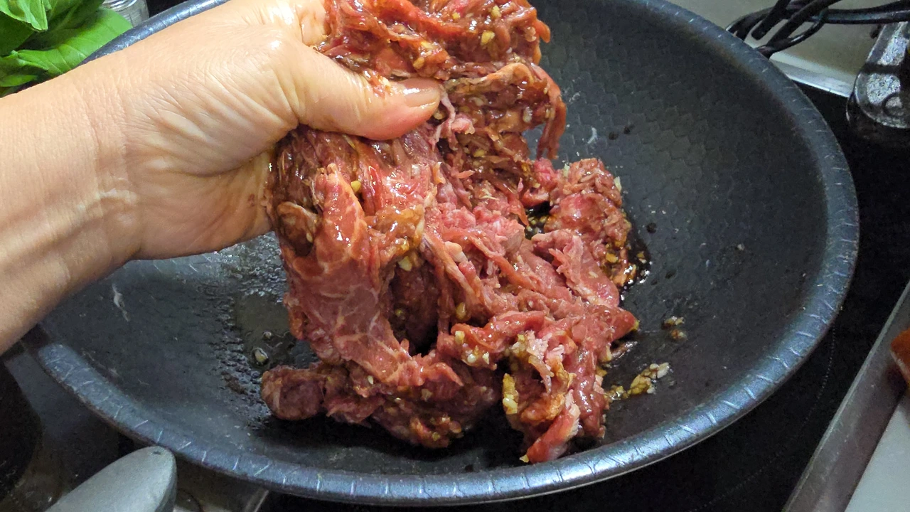 img.jpg?credential=yqXZFxpELC7KVnFOS48ylbz2pIh7yKj8&expires=1761922799&allow_ip=&allow_referer=&signature=tw0nxLbnRfoeVN62SdQt20lxAWQ%3D