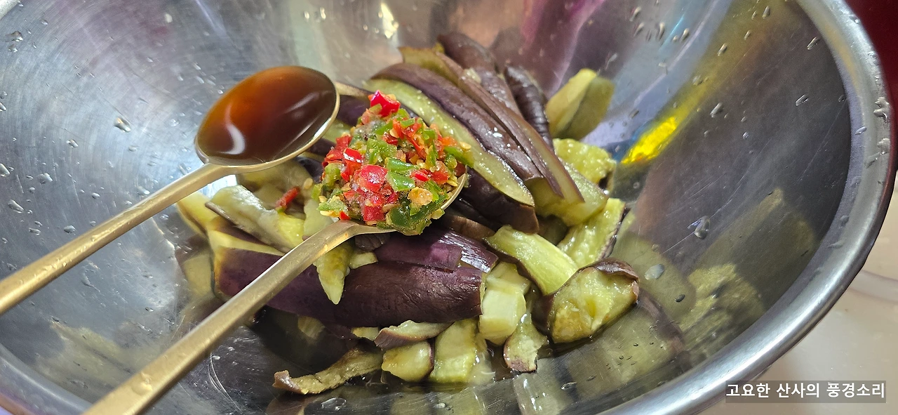 img.png?credential=yqXZFxpELC7KVnFOS48ylbz2pIh7yKj8&expires=1756652399&allow_ip=&allow_referer=&signature=tmIL%2F7z%2B3i29tI%2FHQ2%2BU4%2FFJvsQ%3D