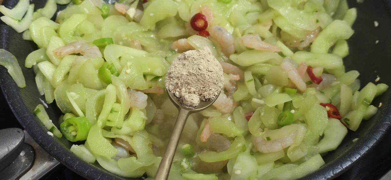 img.jpg?credential=yqXZFxpELC7KVnFOS48ylbz2pIh7yKj8&expires=1756652399&allow_ip=&allow_referer=&signature=TFsJBogcgqLYMnTL%2BdIp3DzuME0%3D