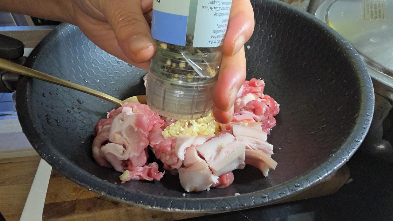 img.jpg?credential=yqXZFxpELC7KVnFOS48ylbz2pIh7yKj8&expires=1764514799&allow_ip=&allow_referer=&signature=2jP66D7dnsMQg3qx9lz0mkJUoD0%3D