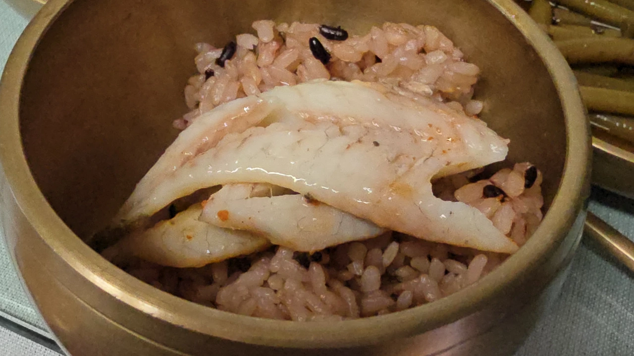 img.jpg?credential=yqXZFxpELC7KVnFOS48ylbz2pIh7yKj8&expires=1764514799&allow_ip=&allow_referer=&signature=FD9V6NPX0bTXtYNVLafDSJVzTlk%3D