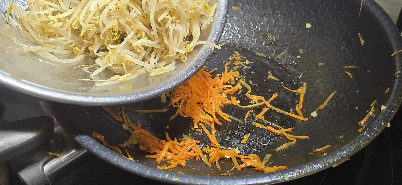 img.jpg?credential=yqXZFxpELC7KVnFOS48ylbz2pIh7yKj8&expires=1761922799&allow_ip=&allow_referer=&signature=NVatOi6hHVegrp7Vks4u9vdpgq8%3D