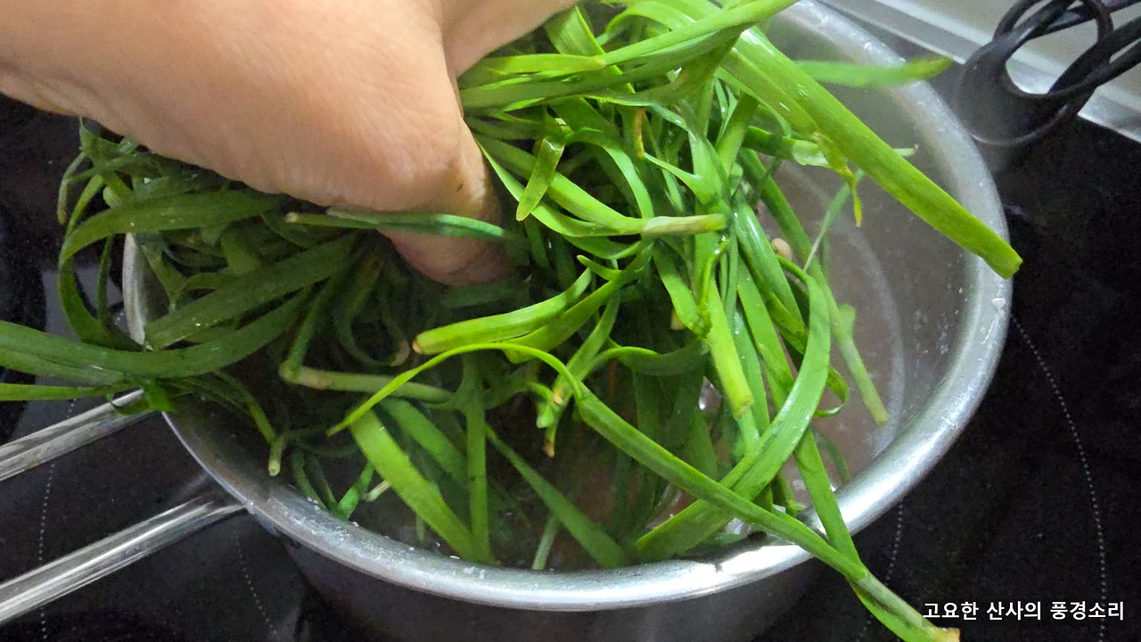 img.png?credential=yqXZFxpELC7KVnFOS48ylbz2pIh7yKj8&expires=1764514799&allow_ip=&allow_referer=&signature=kJoMshUPD36ZK0%2FaEUAFz3EP7lI%3D