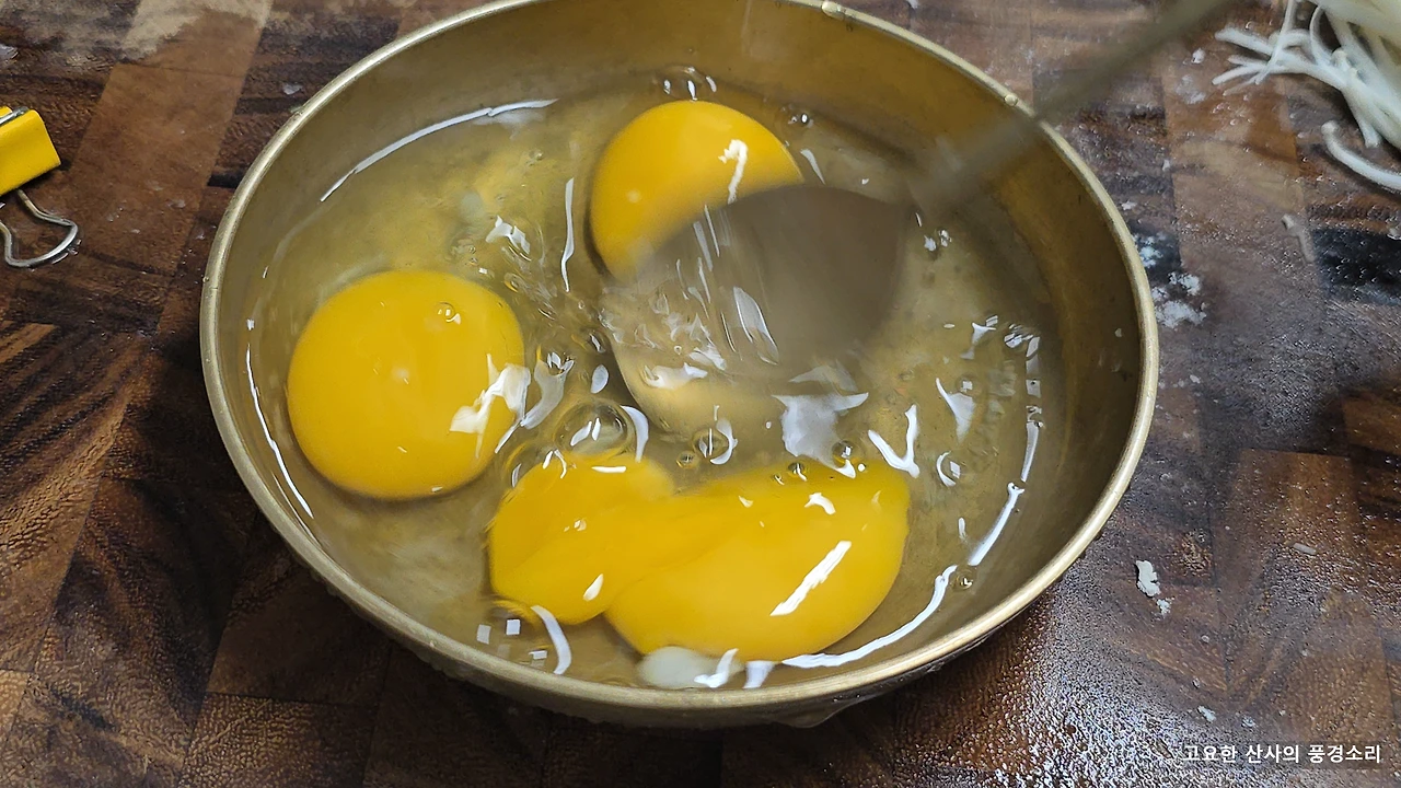 img.png?credential=yqXZFxpELC7KVnFOS48ylbz2pIh7yKj8&expires=1756652399&allow_ip=&allow_referer=&signature=Y6UBfUiYKYTp0%2Fp1HyfEeDGwk3Q%3D