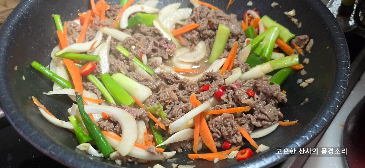 img.png?credential=yqXZFxpELC7KVnFOS48ylbz2pIh7yKj8&expires=1753973999&allow_ip=&allow_referer=&signature=QoZo3UbaKluwfo1RpHJc3OKjwGU%3D