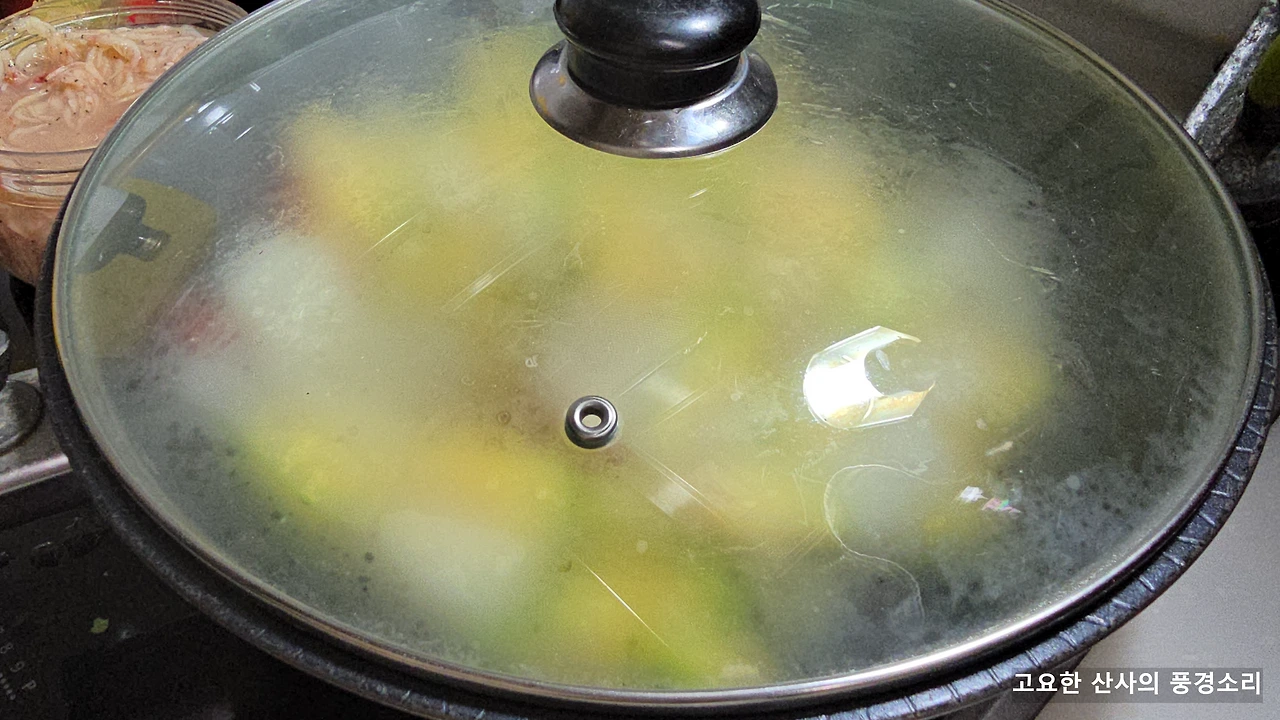 img.png?credential=yqXZFxpELC7KVnFOS48ylbz2pIh7yKj8&expires=1753973999&allow_ip=&allow_referer=&signature=qvsx2OYrgkfGaVWDwteHz6uTpmM%3D