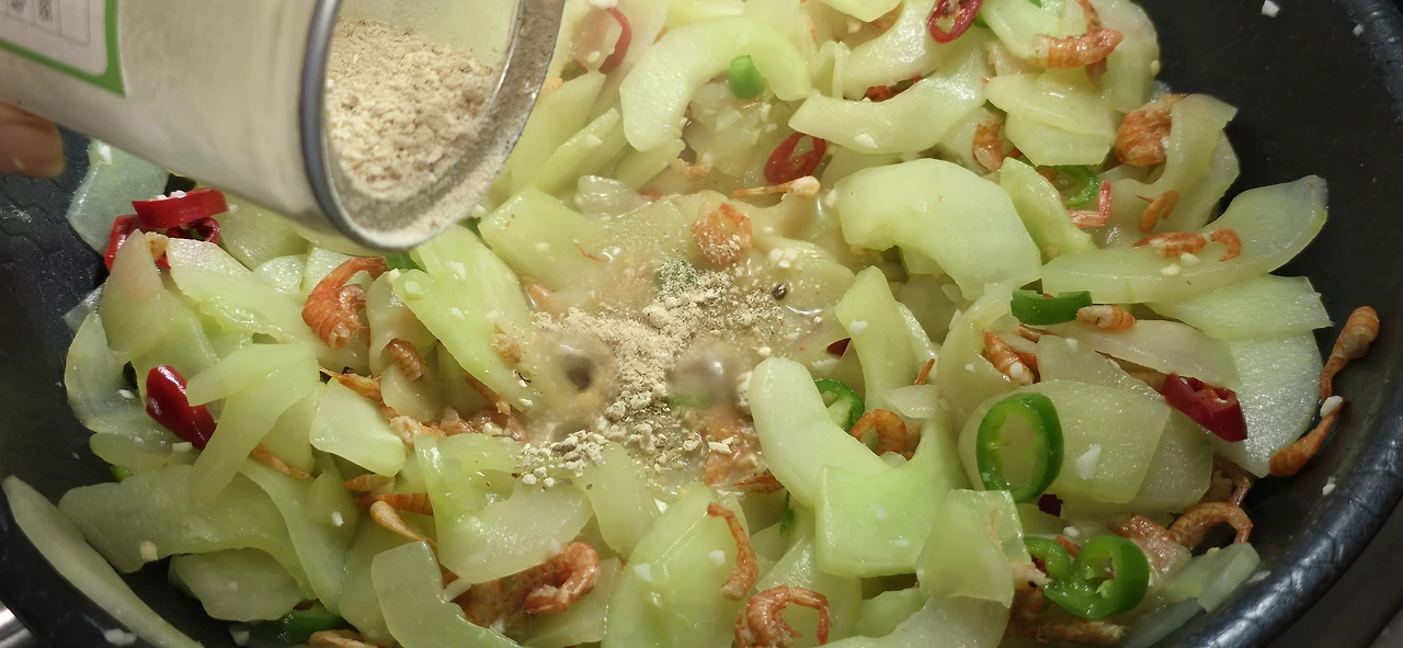 img.jpg?credential=yqXZFxpELC7KVnFOS48ylbz2pIh7yKj8&expires=1759244399&allow_ip=&allow_referer=&signature=vYtckqBtZ70%2FwH9uAqZWQBZFZMo%3D