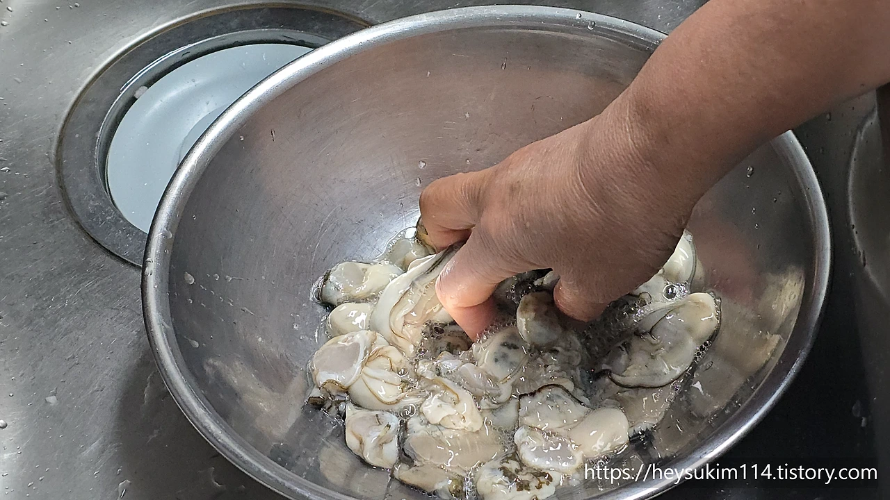 img.png?credential=yqXZFxpELC7KVnFOS48ylbz2pIh7yKj8&expires=1769871599&allow_ip=&allow_referer=&signature=z2UEbXwmNpy%2BYQc%2BzzPrzXs5qSM%3D