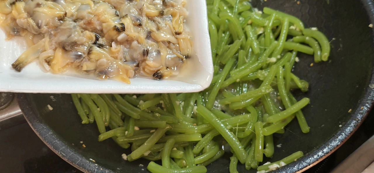 img.jpg?credential=yqXZFxpELC7KVnFOS48ylbz2pIh7yKj8&expires=1759244399&allow_ip=&allow_referer=&signature=7biP7Mdkbe1wu%2B7MYyjAkc7U0%2F4%3D