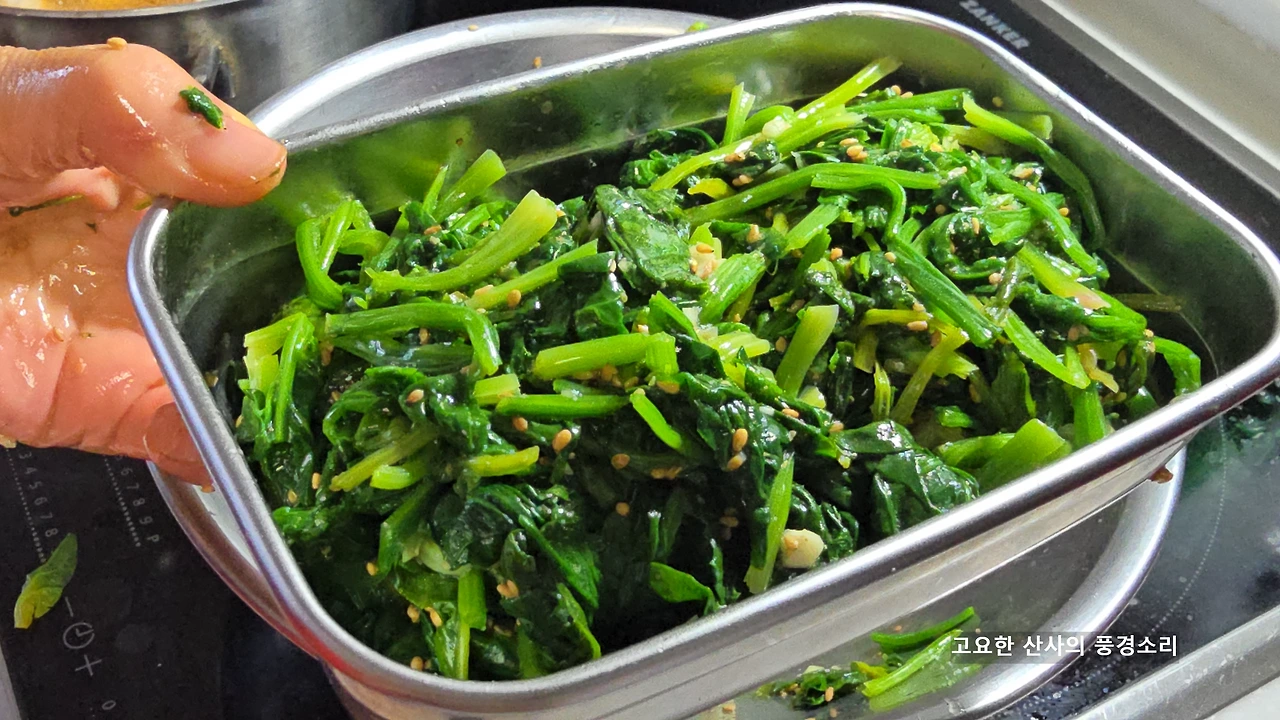 img.png?credential=yqXZFxpELC7KVnFOS48ylbz2pIh7yKj8&expires=1767193199&allow_ip=&allow_referer=&signature=ZqoF3yvNrUSeluTkHnshjCvutZI%3D