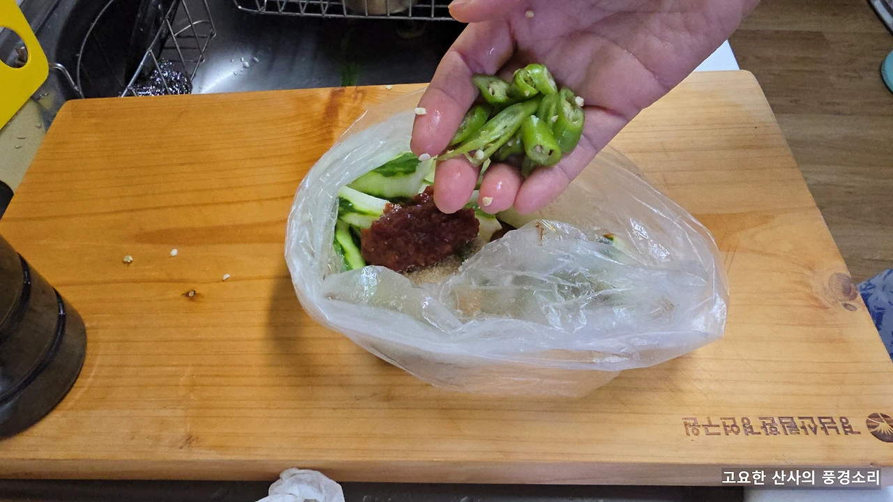 img.png?credential=yqXZFxpELC7KVnFOS48ylbz2pIh7yKj8&expires=1759244399&allow_ip=&allow_referer=&signature=ABAbPWdzcPZIU7MT1x1pvbFwnEI%3D