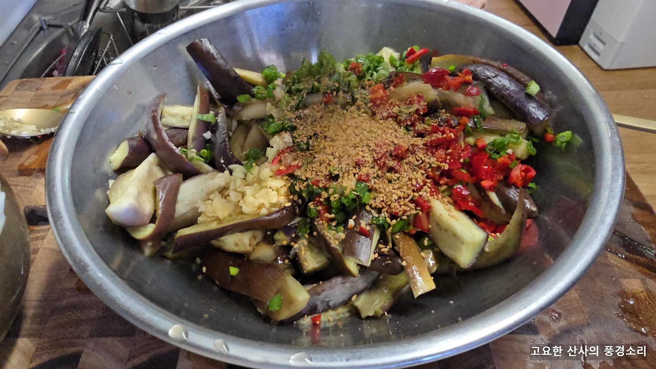 img.png?credential=yqXZFxpELC7KVnFOS48ylbz2pIh7yKj8&expires=1761922799&allow_ip=&allow_referer=&signature=0xWLuY2QVzqyVmrI3lIJBsAtWcU%3D