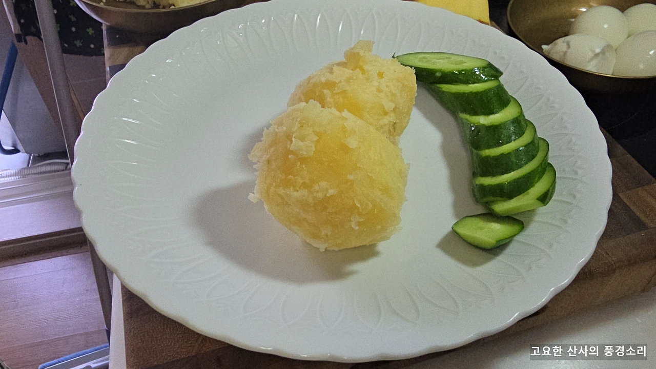 img.png?credential=yqXZFxpELC7KVnFOS48ylbz2pIh7yKj8&expires=1756652399&allow_ip=&allow_referer=&signature=vVbUssuc5o4etUcYyLcjIYlY4I0%3D