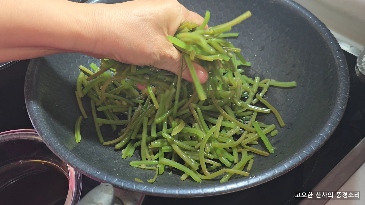 img.png?credential=yqXZFxpELC7KVnFOS48ylbz2pIh7yKj8&expires=1756652399&allow_ip=&allow_referer=&signature=jdz3jboonWXbjeIi4%2B6EIb5clK8%3D