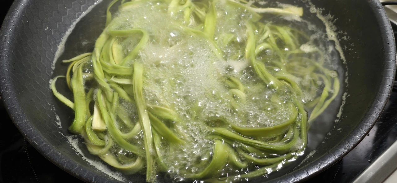 img.jpg?credential=yqXZFxpELC7KVnFOS48ylbz2pIh7yKj8&expires=1764514799&allow_ip=&allow_referer=&signature=%2FV7mDmsRIfw1XgLUmsBHUuae3%2FA%3D