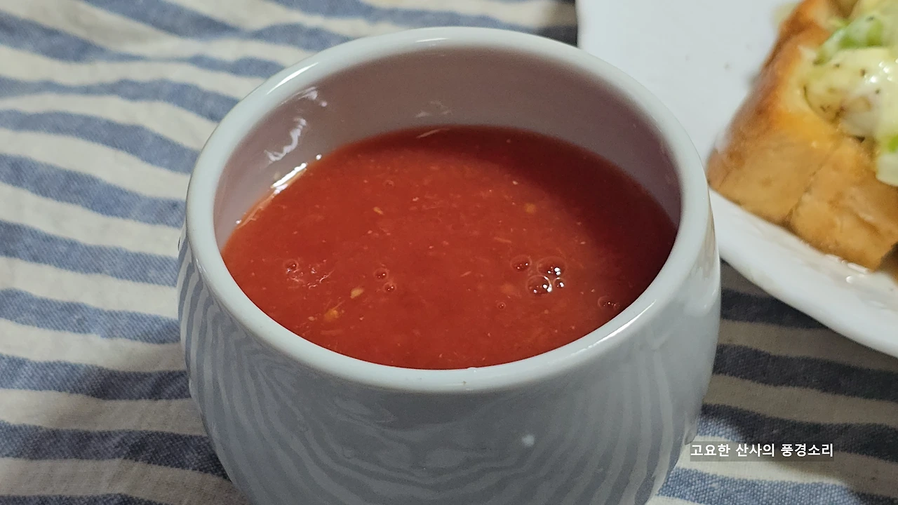 img.png?credential=yqXZFxpELC7KVnFOS48ylbz2pIh7yKj8&expires=1761922799&allow_ip=&allow_referer=&signature=Gaya8Py8NpaKCx%2FpbOFGBmbHKvk%3D