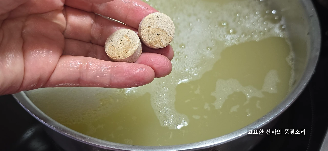 img.png?credential=yqXZFxpELC7KVnFOS48ylbz2pIh7yKj8&expires=1753973999&allow_ip=&allow_referer=&signature=GXVvCNlUvFdBJzj%2F4Y5zeyVye9c%3D