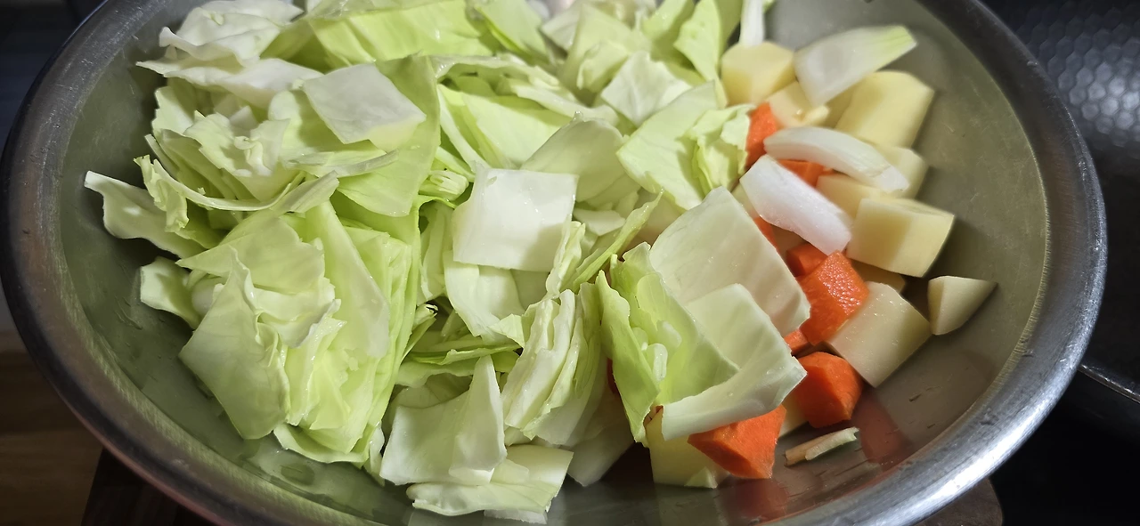 img.jpg?credential=yqXZFxpELC7KVnFOS48ylbz2pIh7yKj8&expires=1753973999&allow_ip=&allow_referer=&signature=IfDfvAwKoGj91Yk%2FEWlYXkxMqrQ%3D