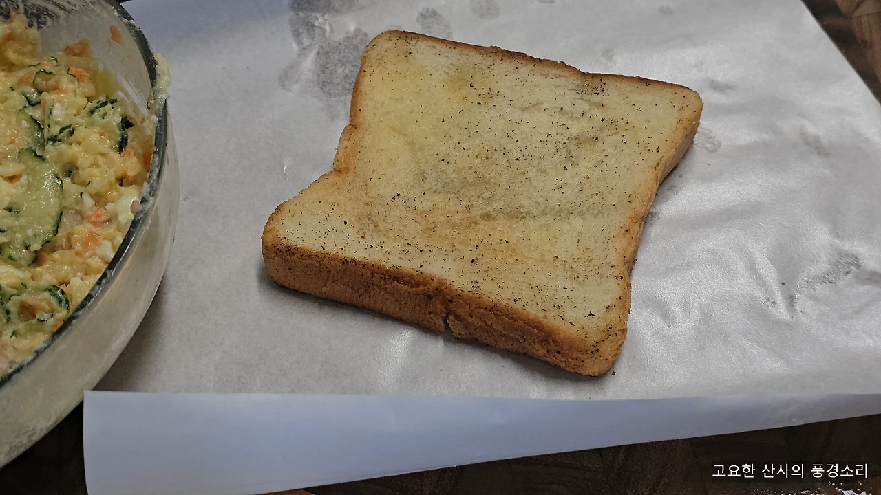 img.png?credential=yqXZFxpELC7KVnFOS48ylbz2pIh7yKj8&expires=1764514799&allow_ip=&allow_referer=&signature=eZ9oZrn%2BKm0ftqTzelh%2Fq%2B63iSc%3D