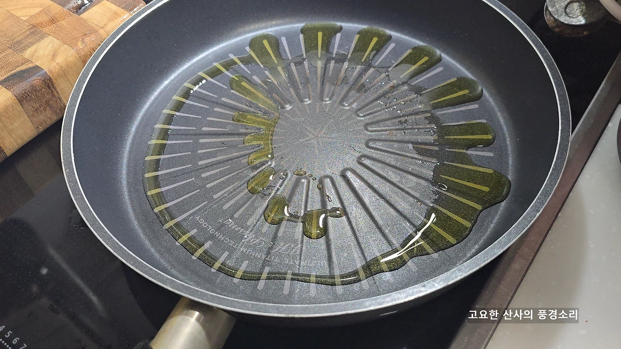 img.png?credential=yqXZFxpELC7KVnFOS48ylbz2pIh7yKj8&expires=1767193199&allow_ip=&allow_referer=&signature=ra%2BMAJDDHLqM7ERWVWwjjRrA2lI%3D