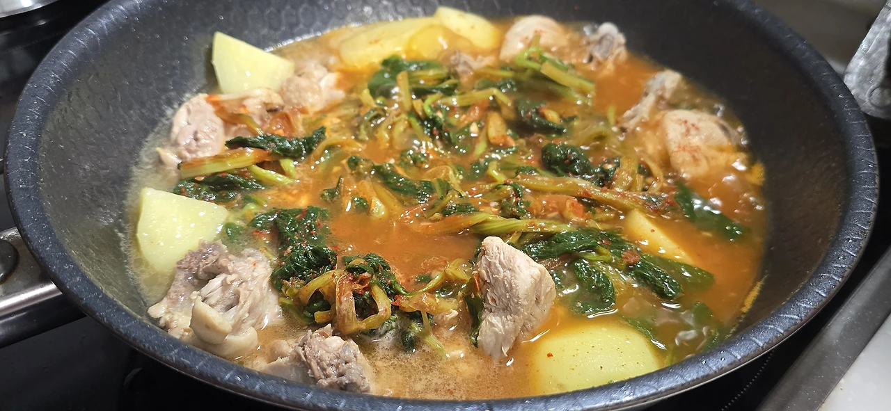 img.jpg?credential=yqXZFxpELC7KVnFOS48ylbz2pIh7yKj8&expires=1751295599&allow_ip=&allow_referer=&signature=Pu6Uf7zyzotv416wjo8rCULCriY%3D