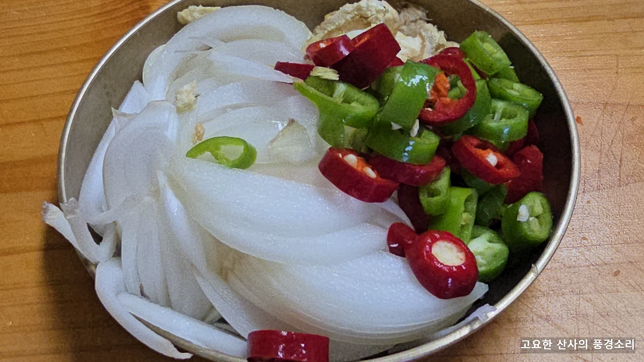 img.png?credential=yqXZFxpELC7KVnFOS48ylbz2pIh7yKj8&expires=1759244399&allow_ip=&allow_referer=&signature=tbNyE%2BSnmmmlhXq662LG2Aab5G0%3D