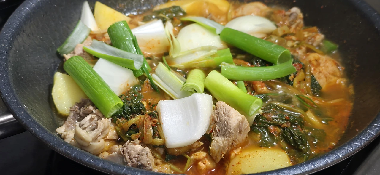 img.jpg?credential=yqXZFxpELC7KVnFOS48ylbz2pIh7yKj8&expires=1751295599&allow_ip=&allow_referer=&signature=ysaiWpnWPNVW3u5tbLzwLLI0Bp8%3D