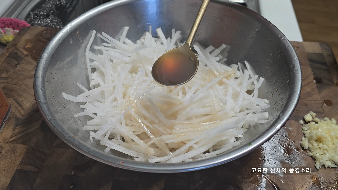 img.png?credential=yqXZFxpELC7KVnFOS48ylbz2pIh7yKj8&expires=1767193199&allow_ip=&allow_referer=&signature=6GCqWSBlU3aN141QB%2FQjG%2BBgpZk%3D