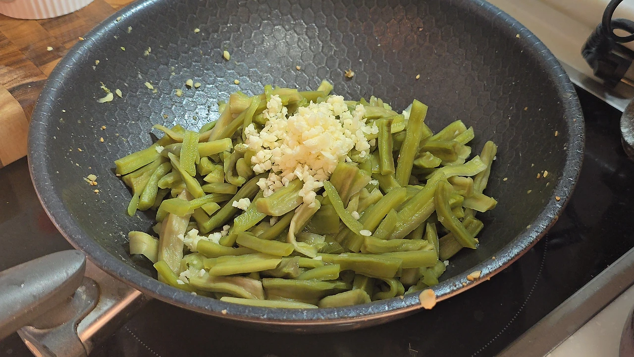 img.jpg?credential=yqXZFxpELC7KVnFOS48ylbz2pIh7yKj8&expires=1759244399&allow_ip=&allow_referer=&signature=3jDOg%2BlXjlsi4MOUswP7Bno%2BTNw%3D