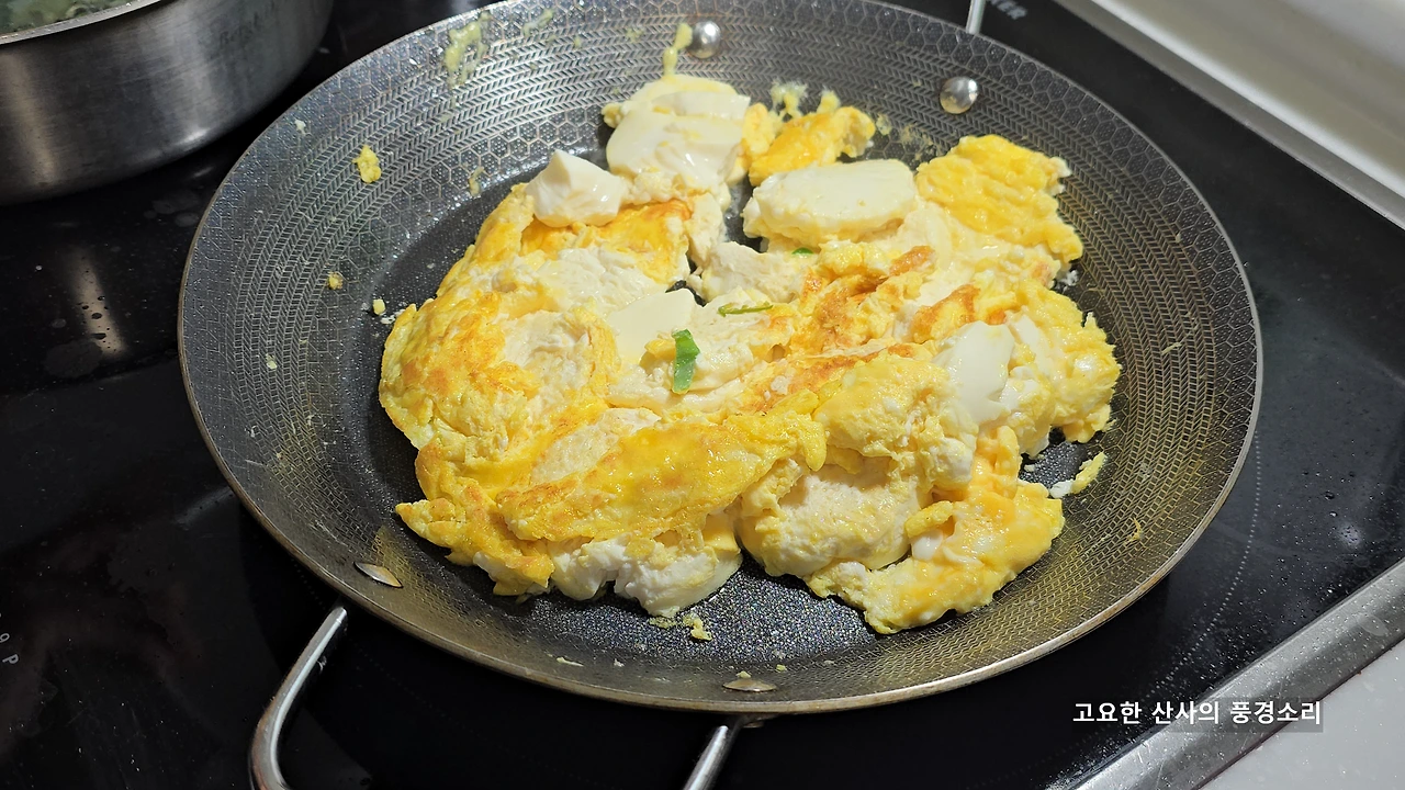 img.png?credential=yqXZFxpELC7KVnFOS48ylbz2pIh7yKj8&expires=1767193199&allow_ip=&allow_referer=&signature=X4PqGCdsbqCnNOv91anfcM7FajA%3D