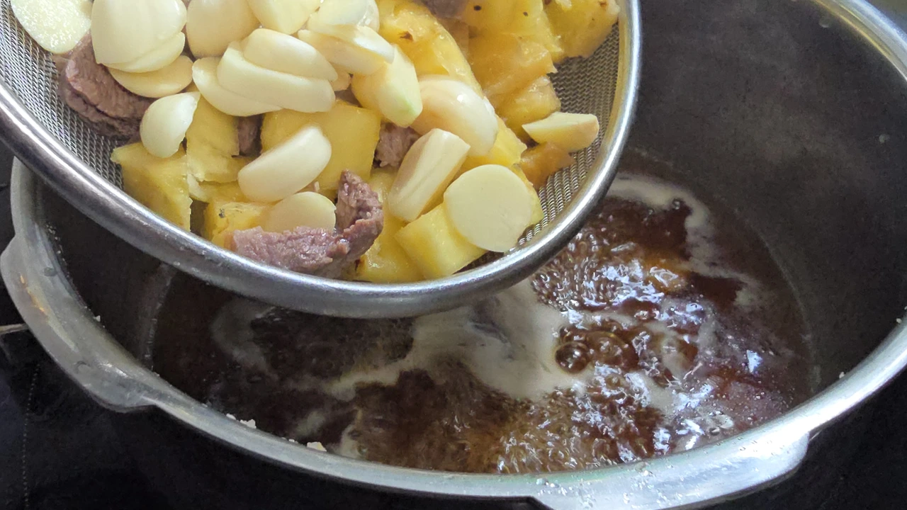 img.jpg?credential=yqXZFxpELC7KVnFOS48ylbz2pIh7yKj8&expires=1761922799&allow_ip=&allow_referer=&signature=5cNT%2BOZRp648ABmvfGtou07VXWQ%3D