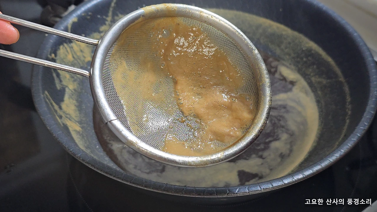 img.png?credential=yqXZFxpELC7KVnFOS48ylbz2pIh7yKj8&expires=1759244399&allow_ip=&allow_referer=&signature=GidRoyzYAnu%2BJVrmiqH3wlqhzV8%3D