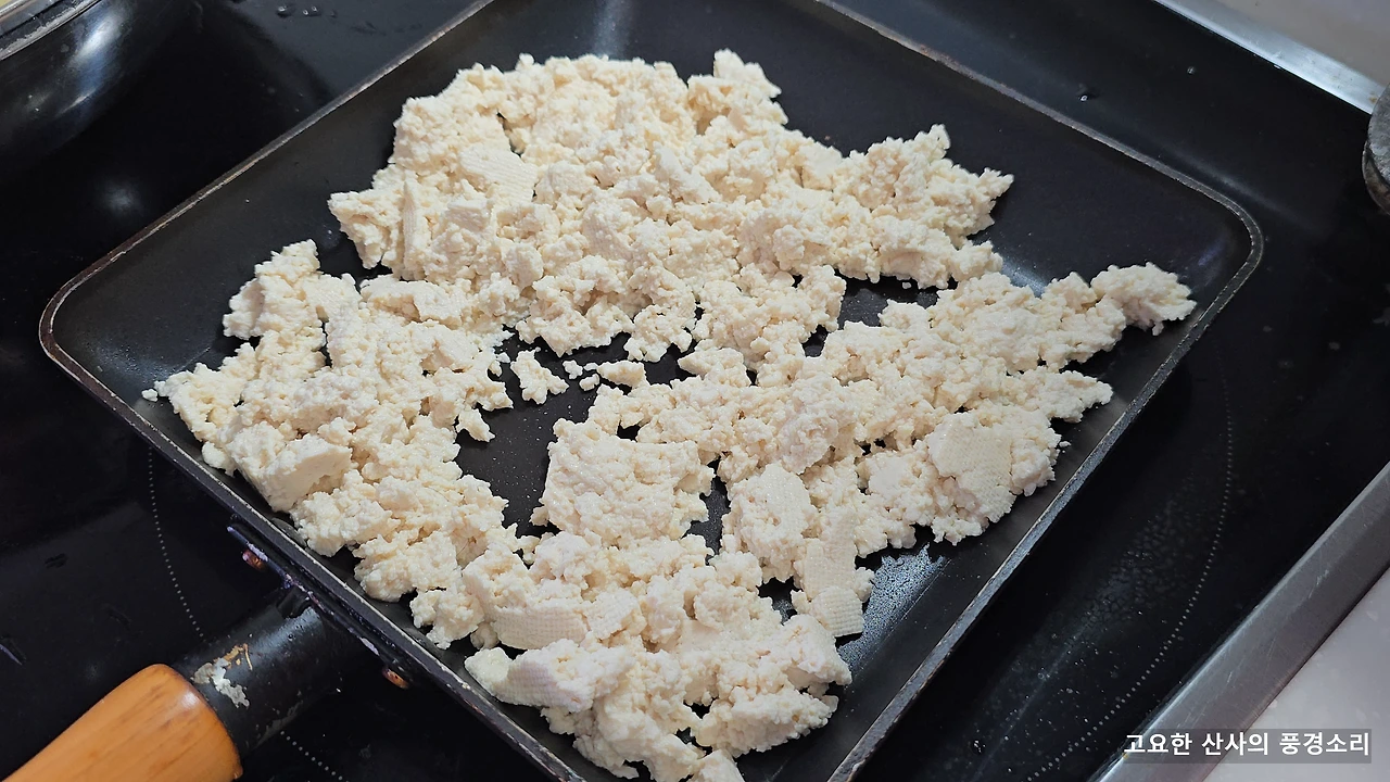 img.png?credential=yqXZFxpELC7KVnFOS48ylbz2pIh7yKj8&expires=1759244399&allow_ip=&allow_referer=&signature=iXOtlW8KLJ0jNvwL4N3pqeHL%2F50%3D