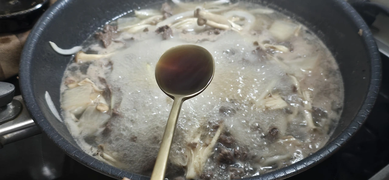 img.jpg?credential=yqXZFxpELC7KVnFOS48ylbz2pIh7yKj8&expires=1759244399&allow_ip=&allow_referer=&signature=JBlPfCSm%2BrvZpXRETN0j%2FAPs6ok%3D