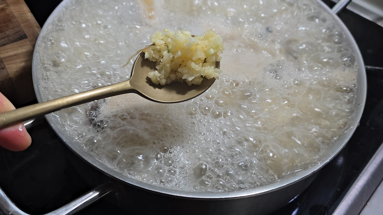 img.jpg?credential=yqXZFxpELC7KVnFOS48ylbz2pIh7yKj8&expires=1764514799&allow_ip=&allow_referer=&signature=4X1aAauGbeq6nm6xlMjrwXx%2F34M%3D