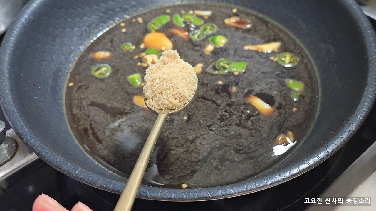 img.png?credential=yqXZFxpELC7KVnFOS48ylbz2pIh7yKj8&expires=1759244399&allow_ip=&allow_referer=&signature=QFKIr%2FX4rB%2BUPBgdC%2B3ztcAy7uI%3D