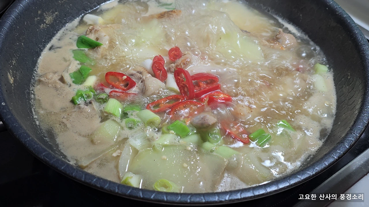 img.png?credential=yqXZFxpELC7KVnFOS48ylbz2pIh7yKj8&expires=1769871599&allow_ip=&allow_referer=&signature=1QIXVXAsw3TRTAyiTcaC%2BDO6zT8%3D