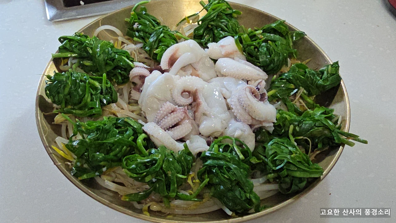 img.png?credential=yqXZFxpELC7KVnFOS48ylbz2pIh7yKj8&expires=1764514799&allow_ip=&allow_referer=&signature=%2F%2F6zxILM%2FrhtR%2FvY7VWGBEXaVAM%3D