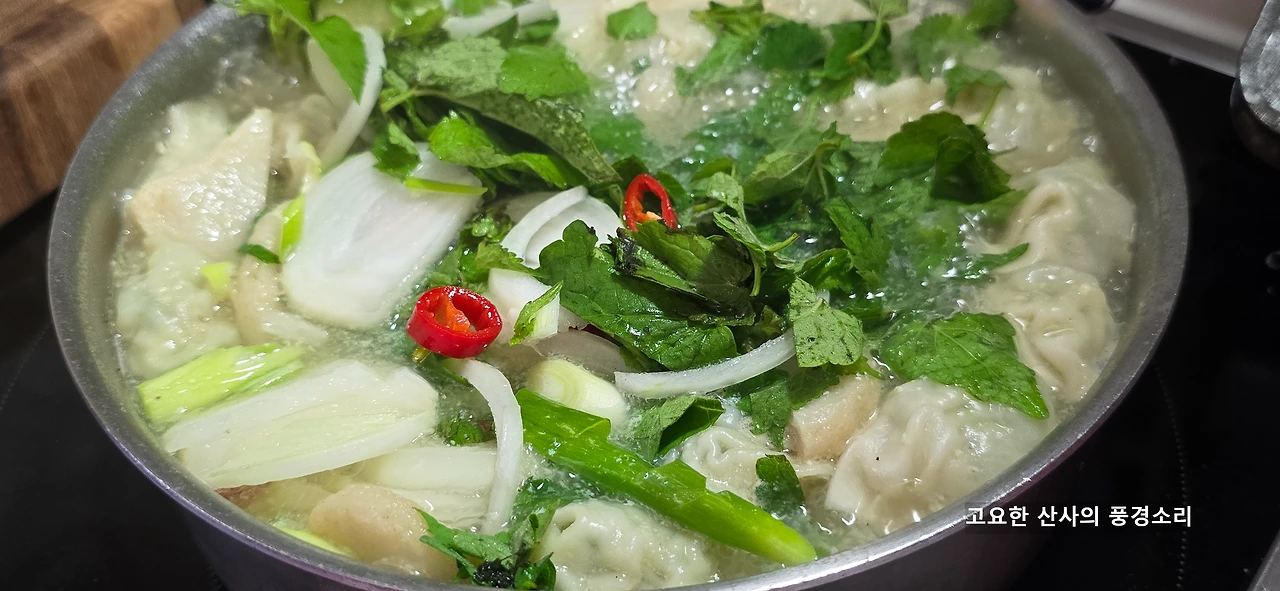 img.png?credential=yqXZFxpELC7KVnFOS48ylbz2pIh7yKj8&expires=1753973999&allow_ip=&allow_referer=&signature=BJB7%2B%2BqrMrDbjpikiLRwBUUfcxQ%3D