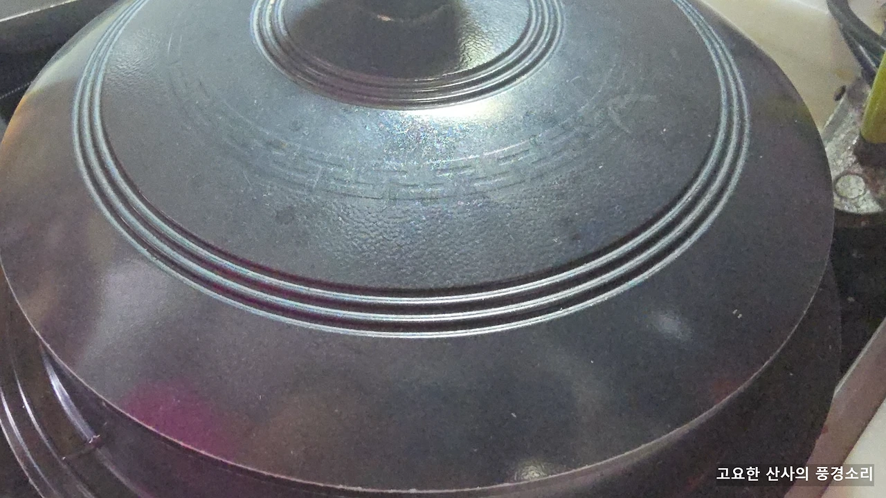 img.png?credential=yqXZFxpELC7KVnFOS48ylbz2pIh7yKj8&expires=1756652399&allow_ip=&allow_referer=&signature=ZX9ryM%2BIAlI7HWpZdbl5B7uIvqg%3D